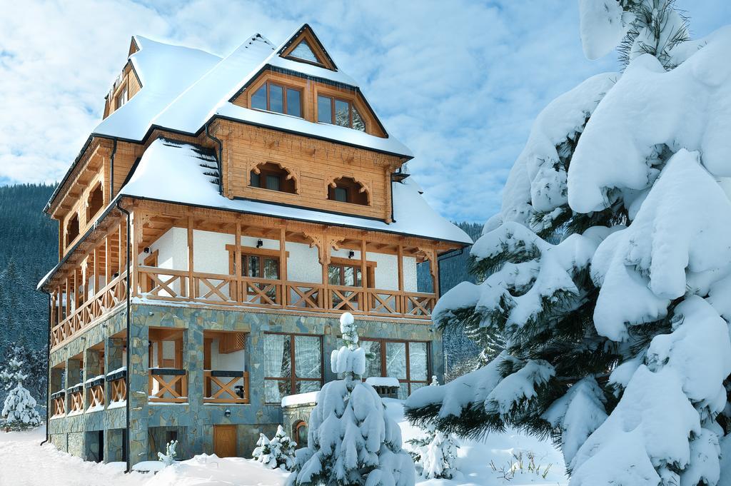 Tatariv Deluxe Exterior photo