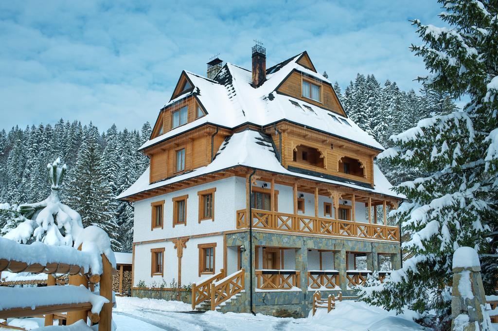 Tatariv Deluxe Exterior photo